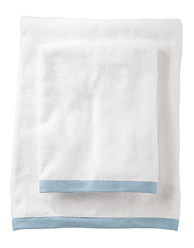 Aqua Border Frame Bath Towels