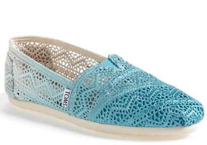 TOMS Classic Dip-Dyed Crochet Slip-On