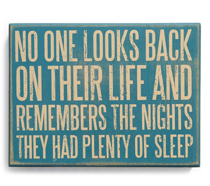 'No One Looks Back' Box Sign