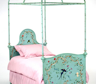 Venice Canopy Bed