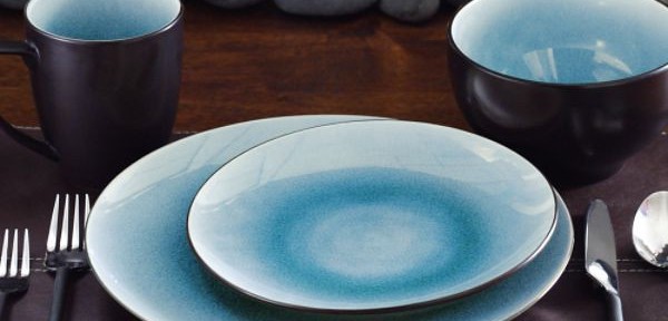 Bali Hai 16 pc Dinnerware Set