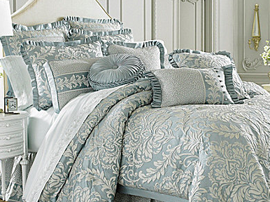 J. Queen New York “Vanderbilt” Bedding Collection