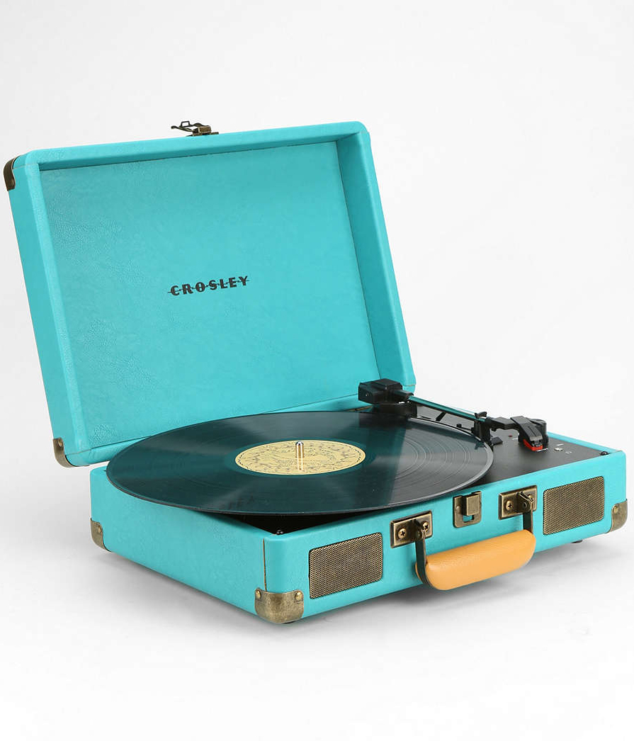 Turquoise Crosley Cruiser Briefcase Record Player.jpg