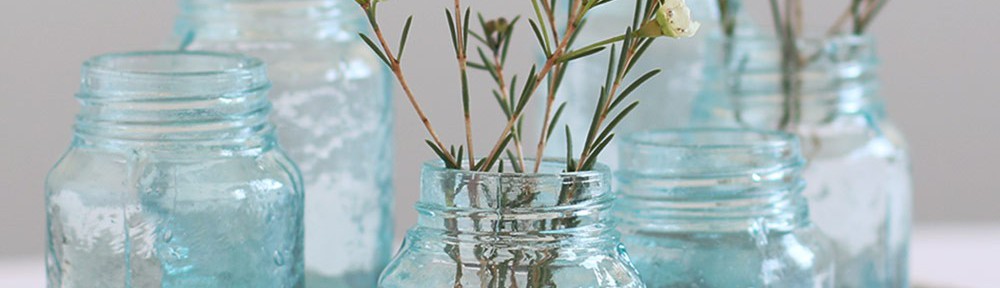 Recycled Glass Mason Jar-Style Mini Vases